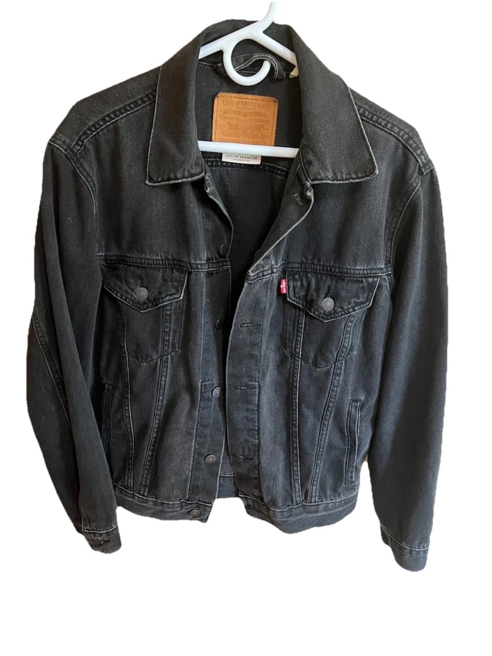 Levi’s Premium Vintage Fit Trucker Jacket Men’s M Black Big E Soft Fade